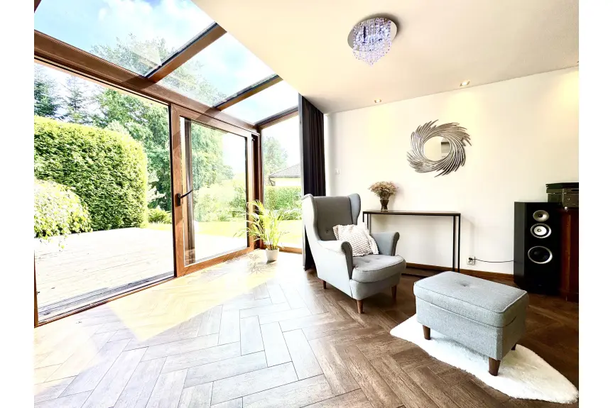 Katowice, Panewniki, Krucza, Rezerwacja