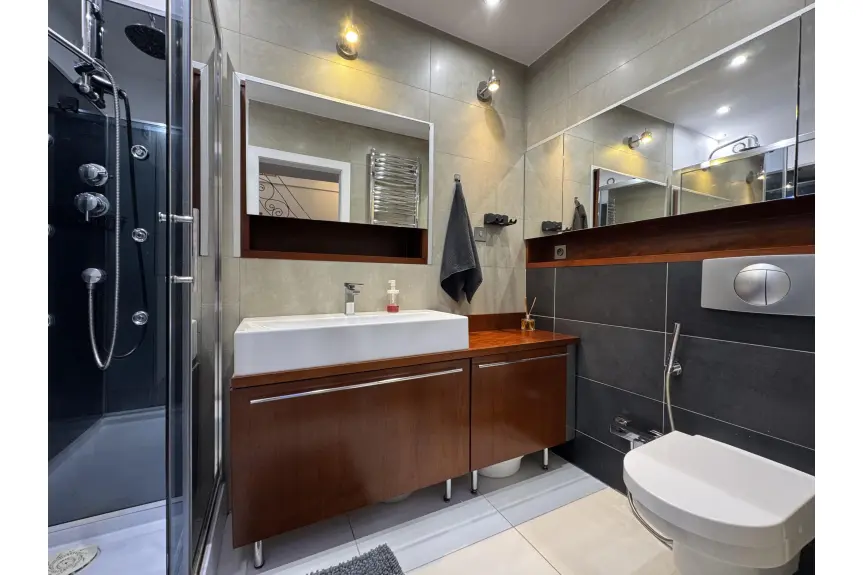 Katowice, Panewniki, Krucza, Rezerwacja