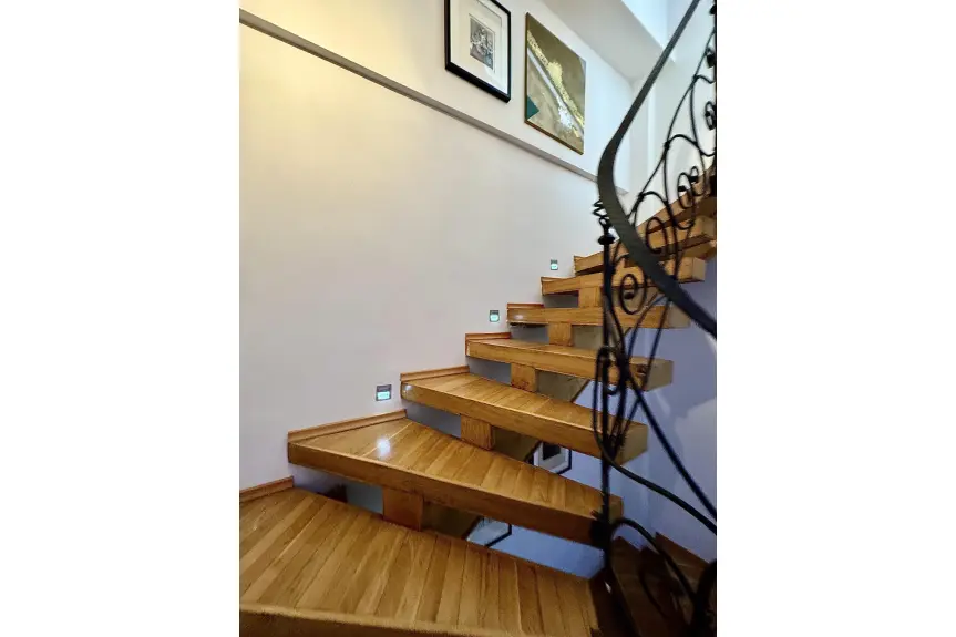 Katowice, Panewniki, Krucza, Rezerwacja