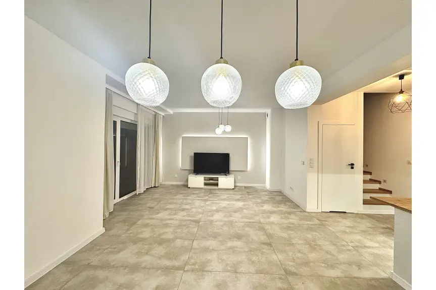 Katowice, Zarzecze, Sielawy, Wykonczony pod klucz NOWY