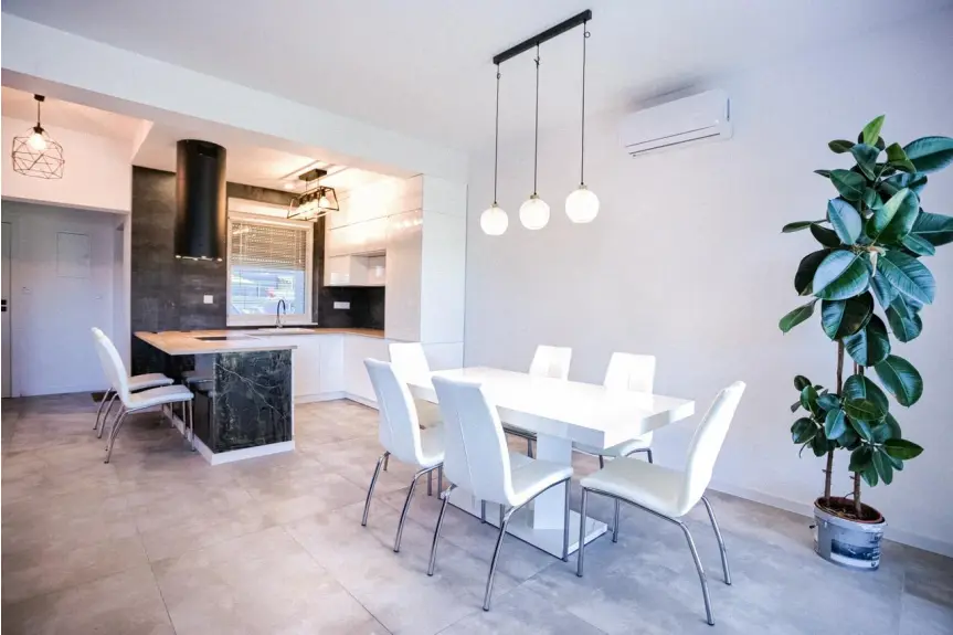 Katowice, Zarzecze, Sielawy, Wykonczony pod klucz NOWY