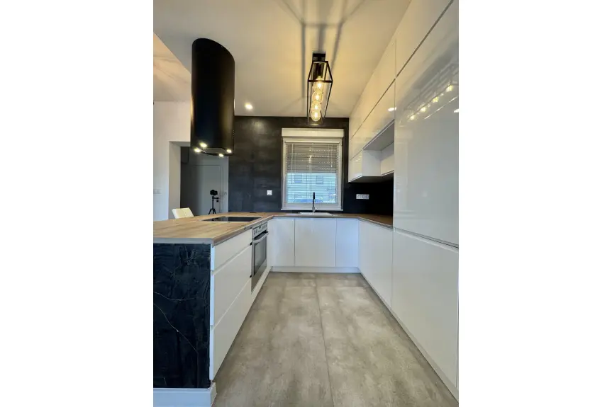 Katowice, Zarzecze, Sielawy, Wykonczony pod klucz NOWY