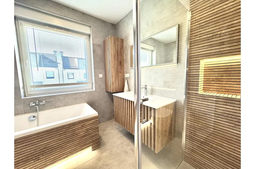 Katowice, Zarzecze, Sielawy, Wykonczony pod klucz NOWY