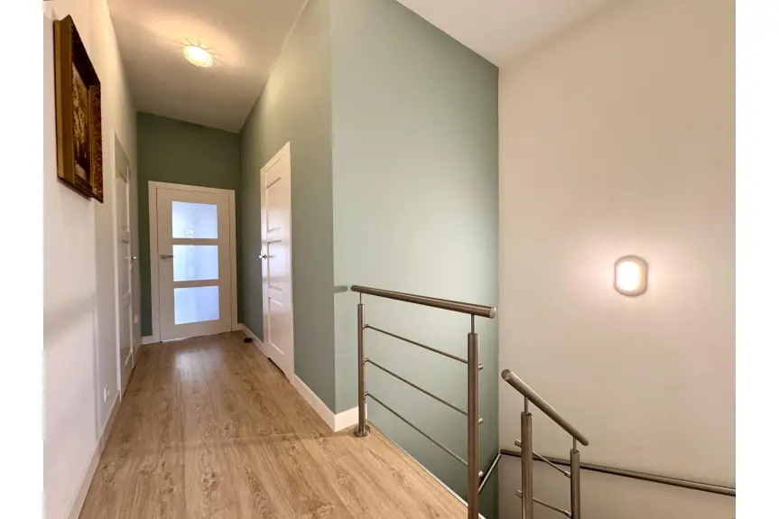 Katowice, Podlesie, Kaskady, 2 miejsca posotojowe ogrodzone